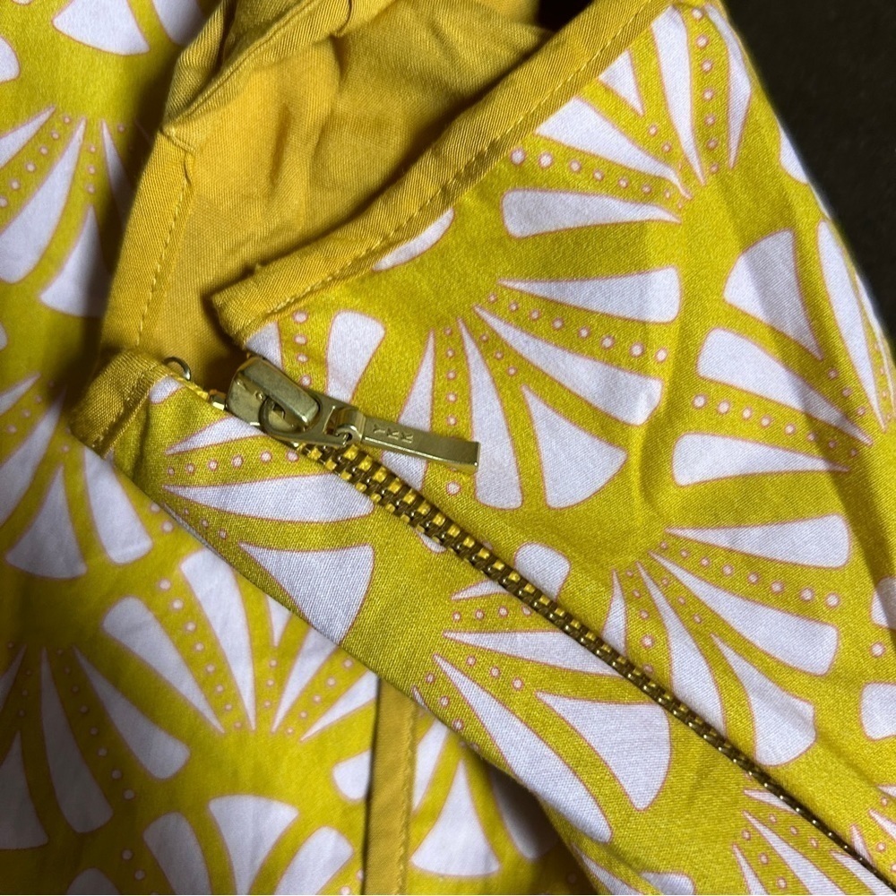 Azulu Coconut Tie-Shoulder Crop Top yellow & pink with gold hardware XS SOLD OUT - Picture 5 of 9